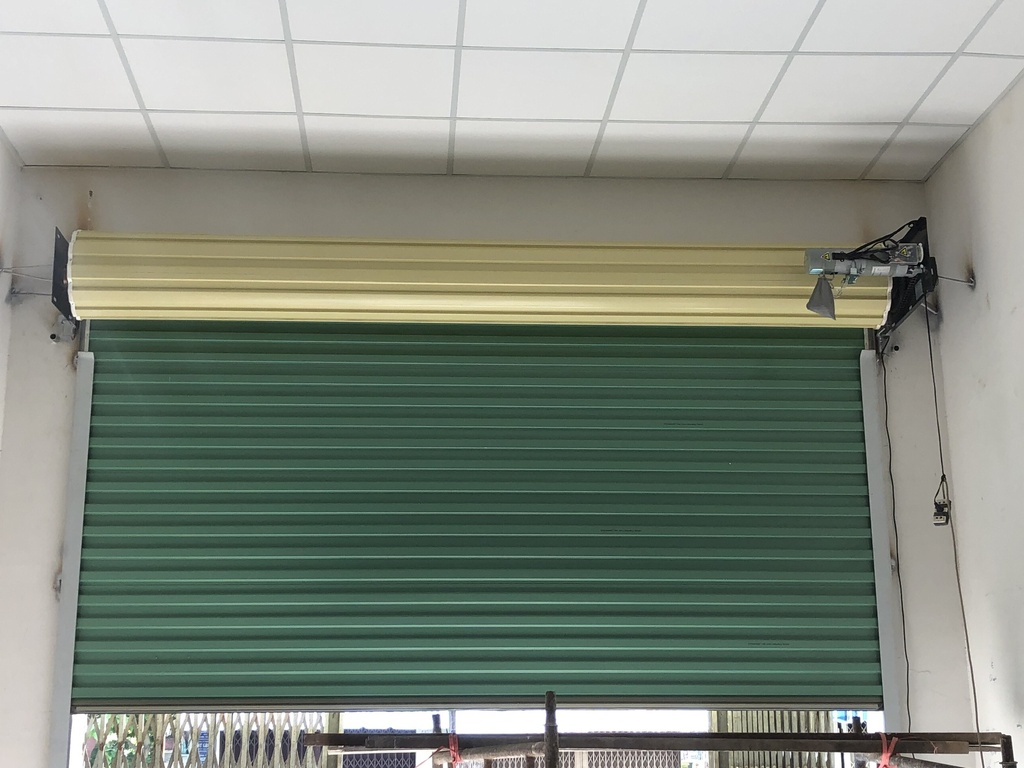 Cửa cuốn tấm liền